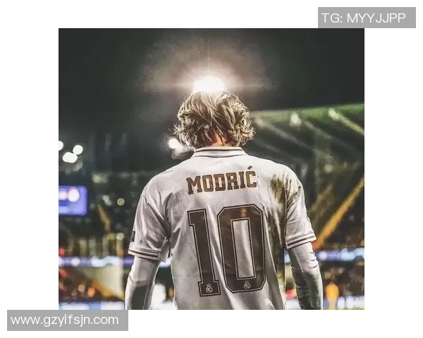 莫德里奇：足球场上的艺术家与传奇，如何书写自己的辉煌篇章