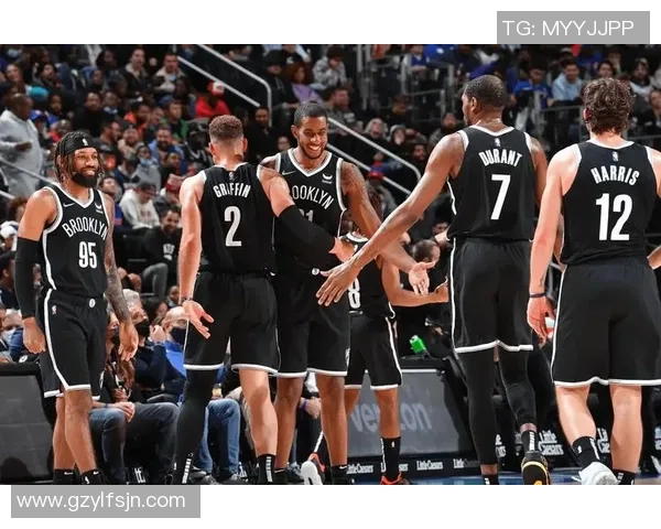 猛龙与篮网第五场激战回顾关键时刻的决策与球员表现分析