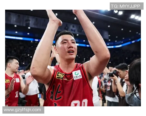 粤语解说CBA精彩对决广东队迎战北京队全场回顾与分析